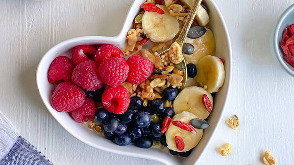 How To Make The Perfect Granola-Fruit Bowl
